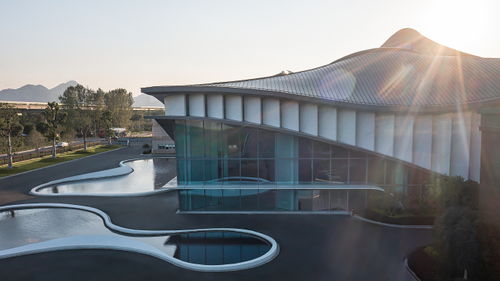 洞見(jiàn)雙碳優(yōu)方案，構(gòu)建綠色供應(yīng)鏈 中國(guó)房地產(chǎn)行業(yè)綠色供應(yīng)鏈行動(dòng)調(diào)研組走進(jìn)諾貝爾瓷磚